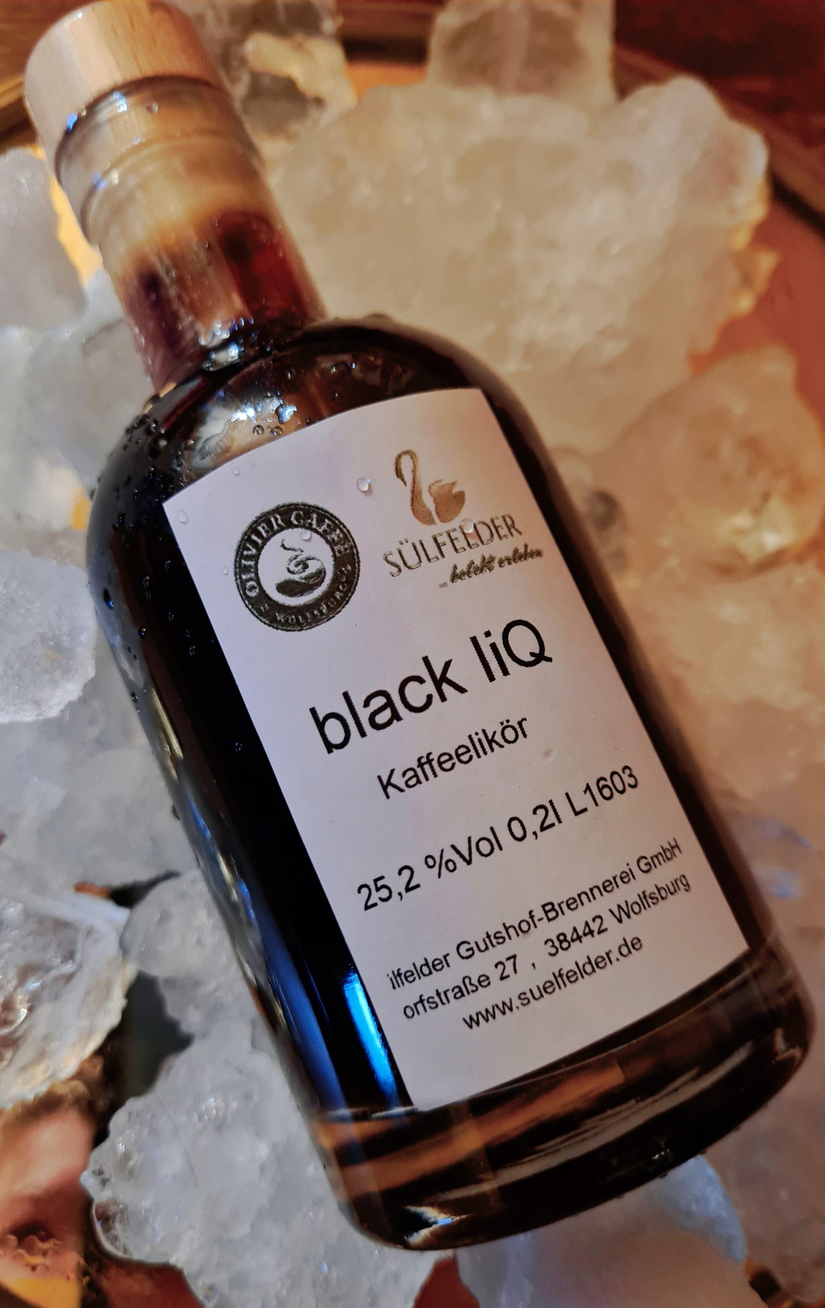 Kaffeelikör black LiQ 25 % Vol - Sülfelder - belebt erleben